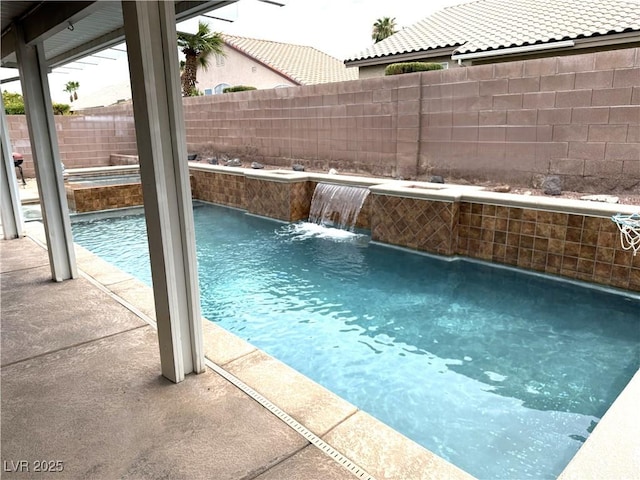 1367 Sun Pillars Ave, Henderson, NV 89014 - photo 2