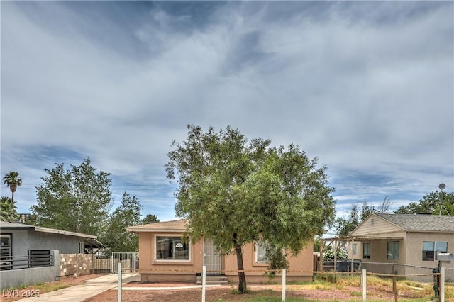 240 N 19th St, Las Vegas, NV 89101 - view of front of home featuring stucco siding