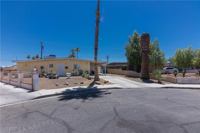 1312 Denarius Cir, Las Vegas, NV 89101 - photo 2