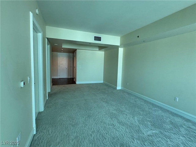 2700 Las Vegas Blvd Unit 2811, Las Vegas, NV 89109 - carpeted empty room with baseboards
