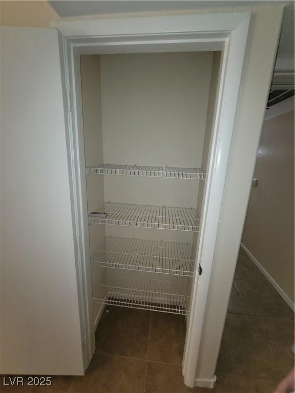 5710 E Tropicana Ave Unit 1172, Las Vegas, NV 89122 - view of closet