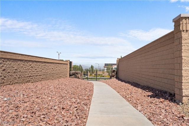 8668 Hartmont St, Las Vegas, NV 89166 - view of yard