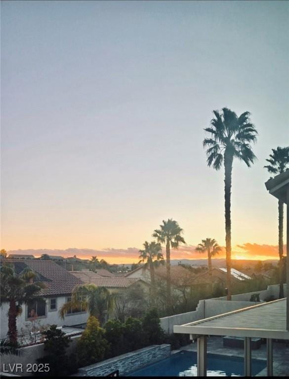 1667 Sabatini Dr, Henderson, NV 89052 - view of yard with an outdoor pool