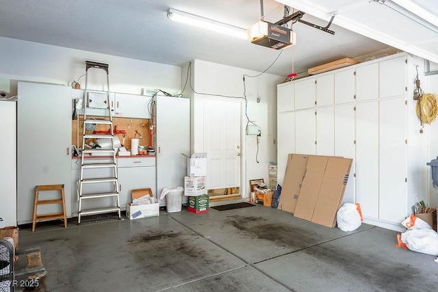 8236 Round Hills Cir, Las Vegas, NV 89113 - garage featuring a garage door opener