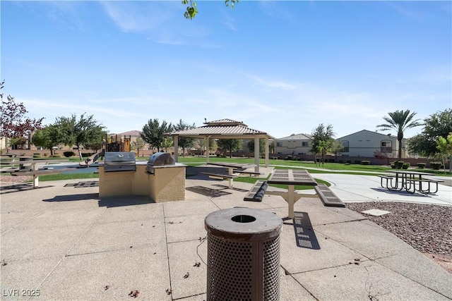 6313 Snap Ridge St Unit 201, North Las Vegas, NV 89081 - surrounding community featuring a gazebo