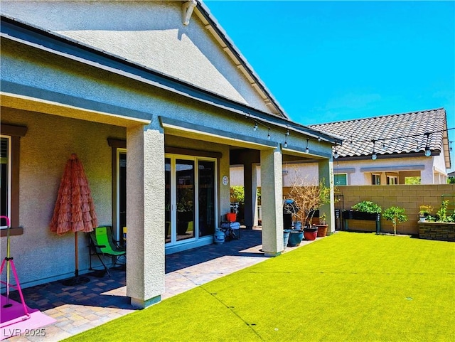 6021 Vivanco St, North Las Vegas, NV 89081 - view of yard featuring a patio area
