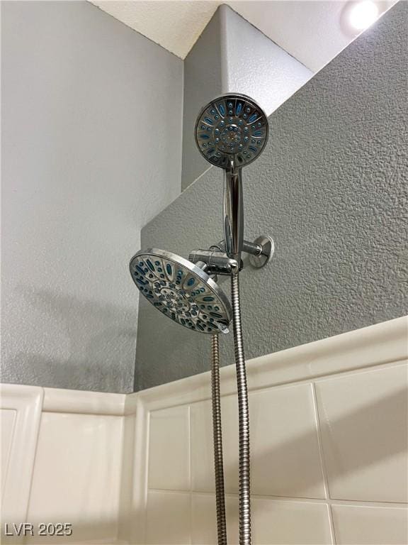 3412 Catherine Mermet Ave, North Las Vegas, NV 89081 - bathroom view