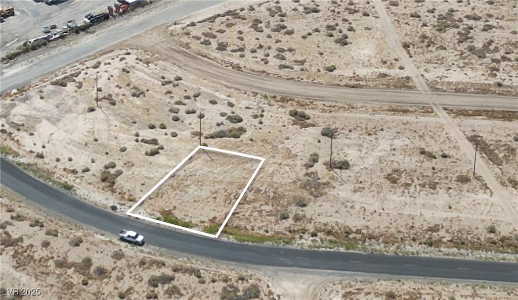 781 E Boothill Dr, Pahrump, NV 89060 - photo 2