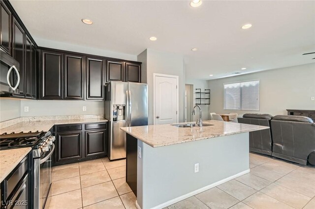 7761 Sagamore Bay Ct, Las Vegas, NV 89179 - photo 4