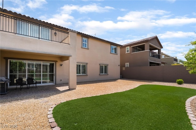 2575 Hazelburn Ave, Henderson, NV 89044 - rear view of house with a patio area and stucco siding