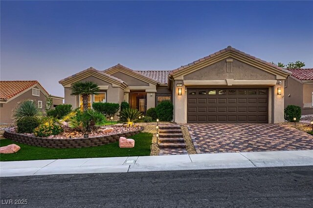 10013 Hunter Springs Dr, Las Vegas, NV 89134 - photo 2