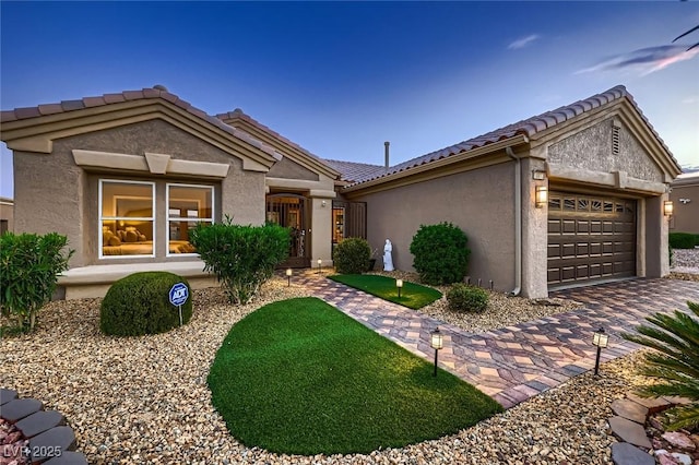 10013 Hunter Springs Dr, Las Vegas, NV 89134 - photo 4