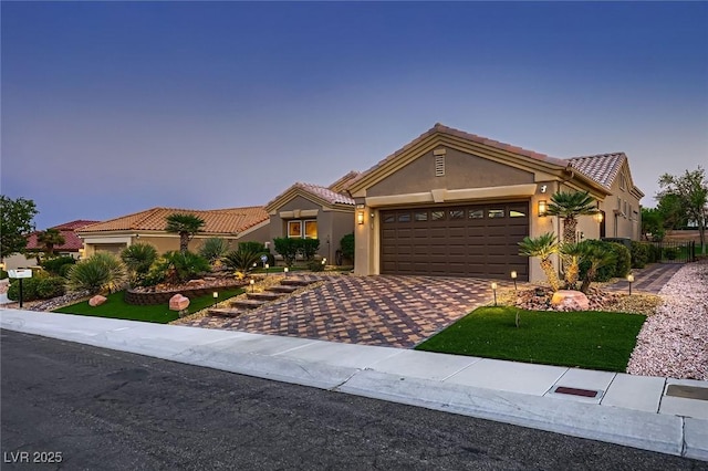 10013 Hunter Springs Dr, Las Vegas, NV 89134 - photo 35