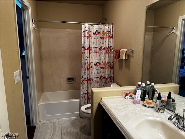 6454 Mount Palomar Ave, Las Vegas, NV 89139 - full bathroom featuring toilet, shower / bath combo with shower curtain, and vanity