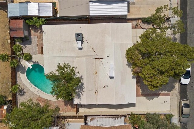 2408 Berkley Ave, Las Vegas, NV 89101 - drone / aerial view of a pool area
