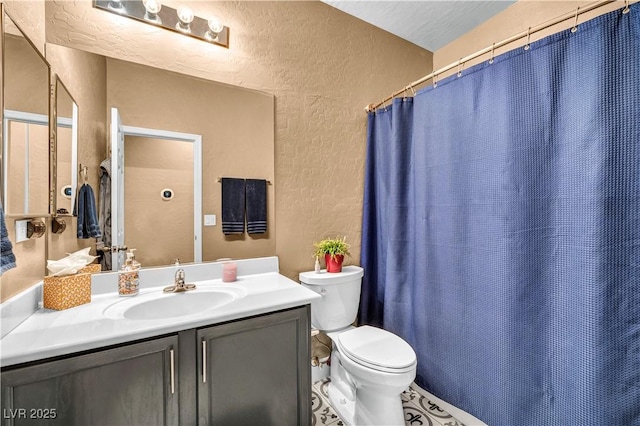 7029 Bocaire Dr, Las Vegas, NV 89131 - full bathroom featuring a textured wall, toilet, vanity, and a shower with shower curtain