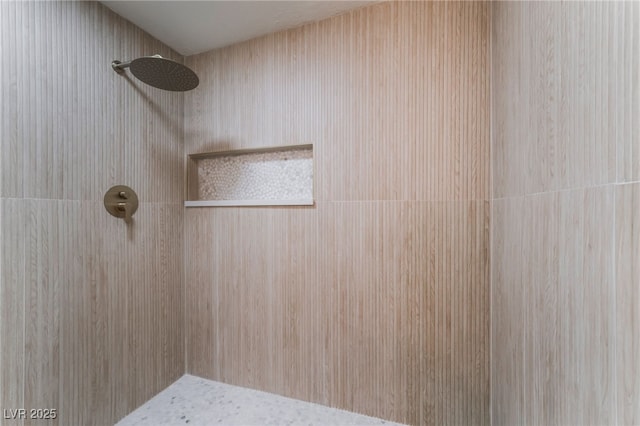 3409 El Cortez Ave, Las Vegas, NV 89102 - bathroom featuring tiled shower