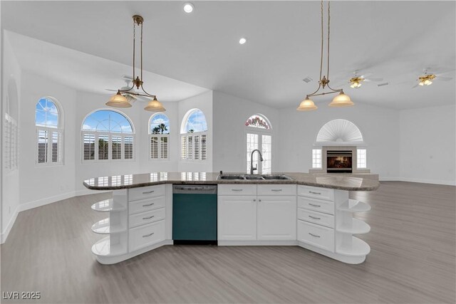 4418 Desert Bloom Ct, Las Vegas, NV 89129 - photo 11