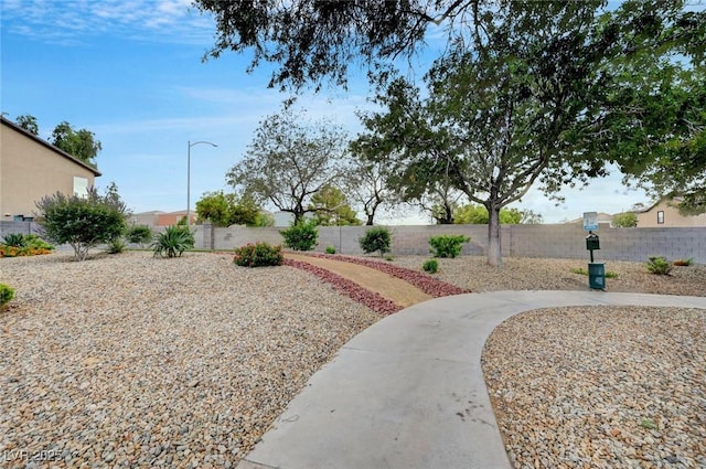 622 Quaint Acres Ave, Las Vegas, NV 89183 - view of yard