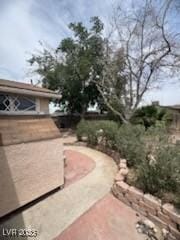 2450 Oak Glen Way, Las Vegas, NV 89115 - view of patio / terrace