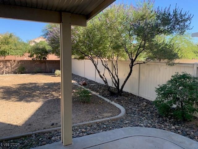3728 Prairie Orchid Ave, North Las Vegas, NV 89081 - view of fenced backyard
