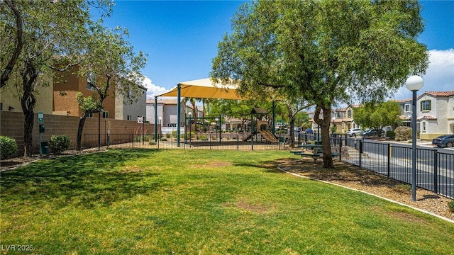 7694 Hampton Park Ln, Las Vegas, NV 89113 - view of yard with a residential view