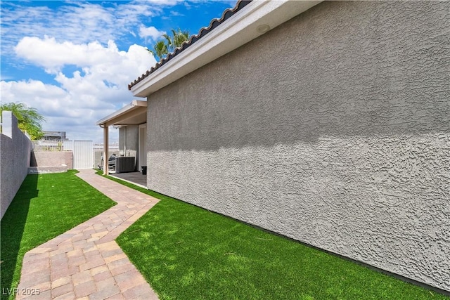 7738 Willow Cove Cir, Las Vegas, NV 89129 - view of yard with central air condition unit