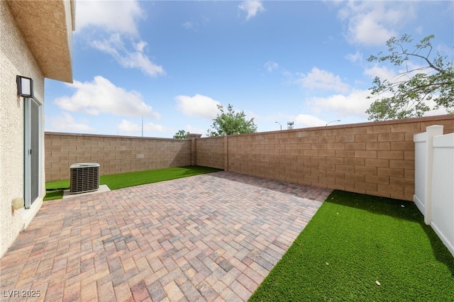 9312 Straw Hays St Unit 103, Las Vegas, NV 89178 - fenced backyard with a patio