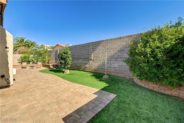 931 Highland Trails Ave, Henderson, NV 89015 - photo 8