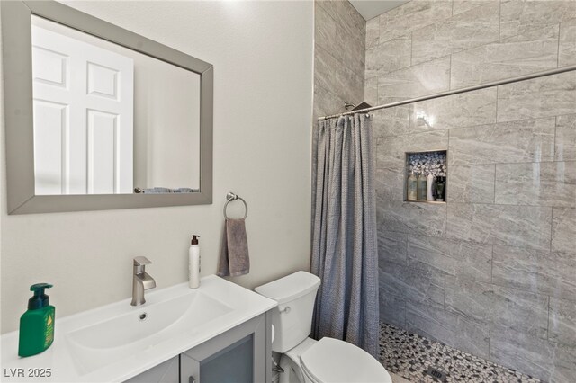 6980 W Meranto Ave, Las Vegas, NV 89178 - bathroom featuring vanity and a tile shower