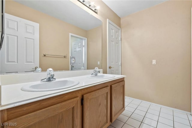 5 Spur Cross Cir, Henderson, NV 89012 - full bath with double vanity and tile patterned floors