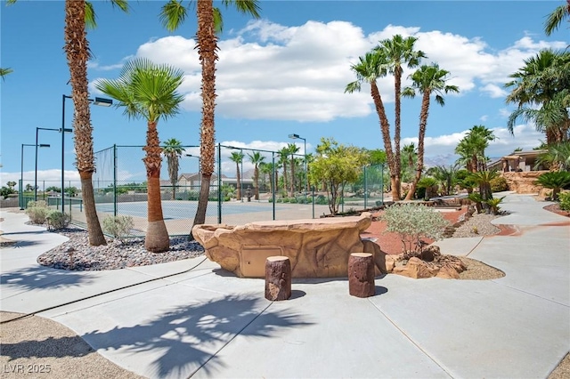9111 W Stephen Ave, Las Vegas, NV 89149 - view of property's community featuring a tennis court