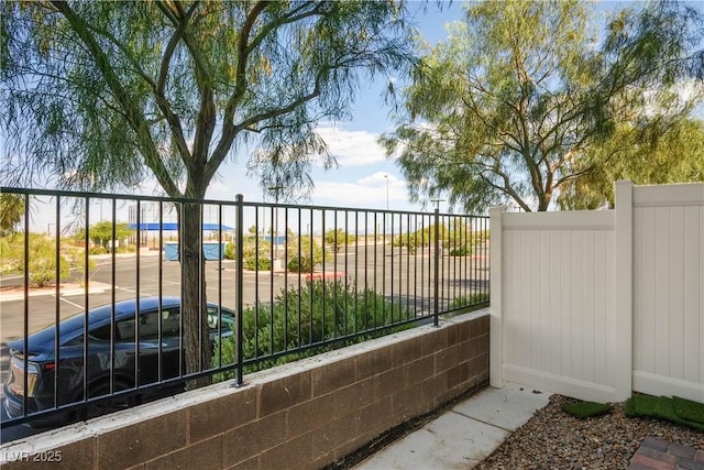 3880 Enchanted Sky St, Las Vegas, NV 89129 - view of gate