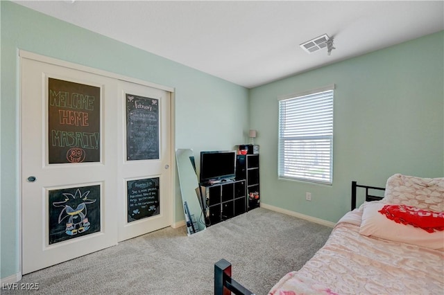 6940 Crescent Gold St, North Las Vegas, NV 89086 - carpeted bedroom featuring baseboards