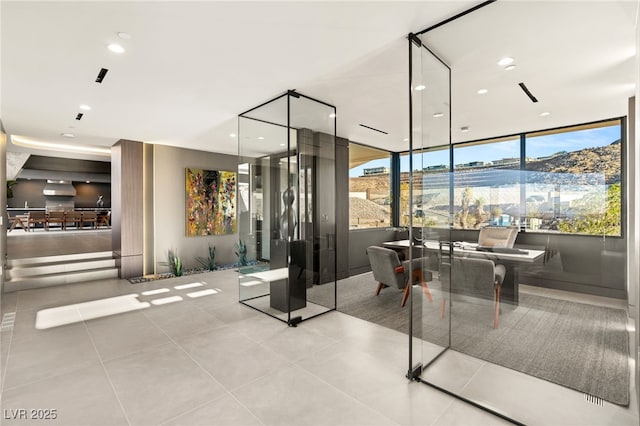 4 Horseshoe Rock Ct, Henderson, NV 89012 - building lobby with recessed lighting