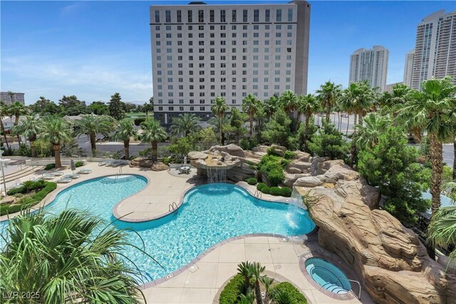 322 Karen Ave Unit 308, Las Vegas, NV 89109 - photo 37