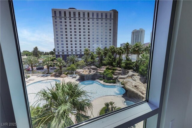 322 Karen Ave Unit 308, Las Vegas, NV 89109 - photo 43