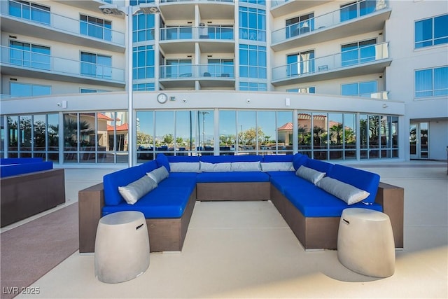 200 W Sahara Ave Unit 910, Las Vegas, NV 89102 - community lobby featuring a towering ceiling