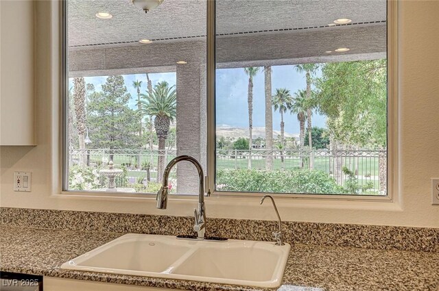 301 Lakewood Garden Dr, Las Vegas, NV 89148 - kitchen view of a sink