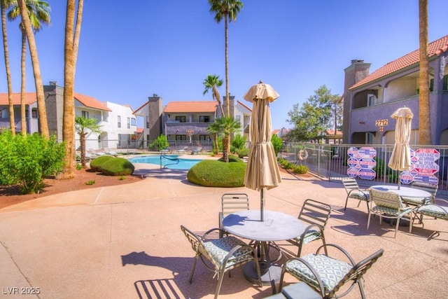 2212 Sunfish Dr Unit C, Henderson, NV 89014 - community pool with a patio and a residential view