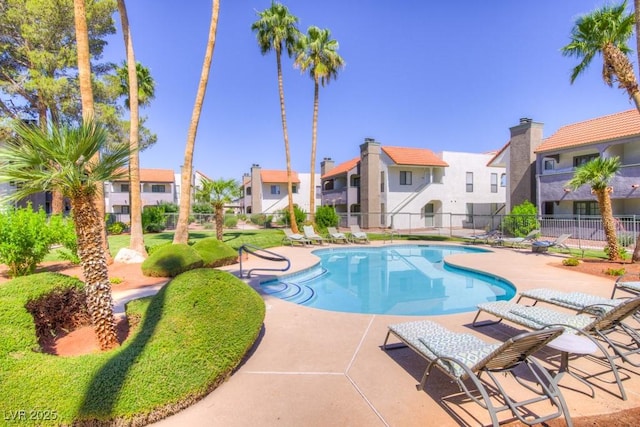 2212 Sunfish Dr Unit C, Henderson, NV 89014 - view of pool featuring a residential view and a patio area