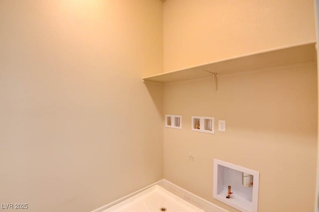 11840 Pelican Butte Ave, Las Vegas, NV 89138 - laundry area featuring washer hookup and hookup for a gas dryer