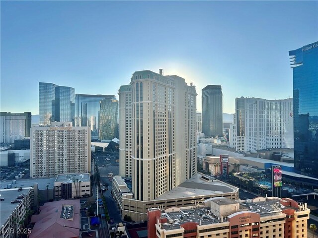 135 E Harmon Ave Unit 1403, Las Vegas, NV 89109 - photo 2