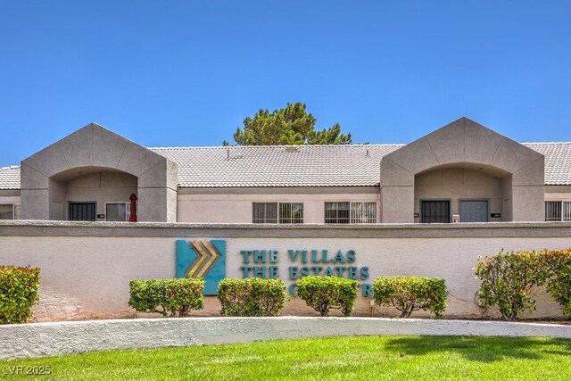 460 Strawflower Rd, Las Vegas, NV 89107 - photo 31
