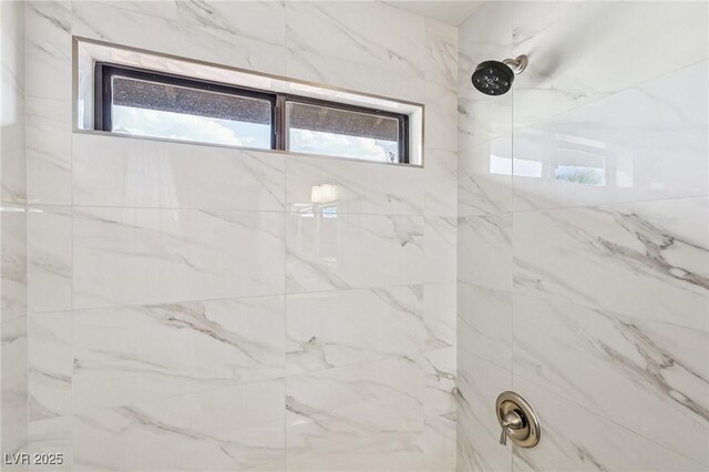 1251 Los Meadows Dr, Las Vegas, NV 89110 - full bathroom with a tile shower