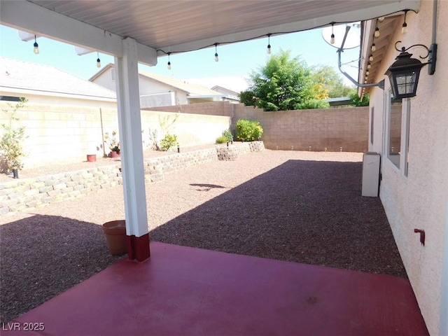 2905 Shimmering Bay St, Laughlin, NV 89029 - fenced backyard featuring a patio