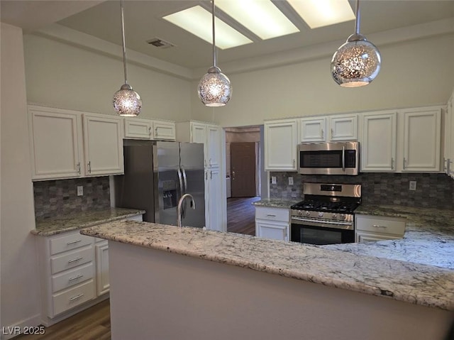 9329 Fresh Spring Dr, Las Vegas, NV 89134 - photo 11