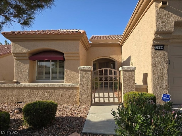 9329 Fresh Spring Dr, Las Vegas, NV 89134 - photo 2