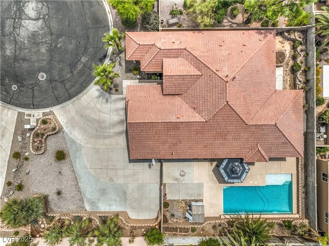 7427 Page Ranch Ct, Las Vegas, NV 89131 - bird's eye view of a pool