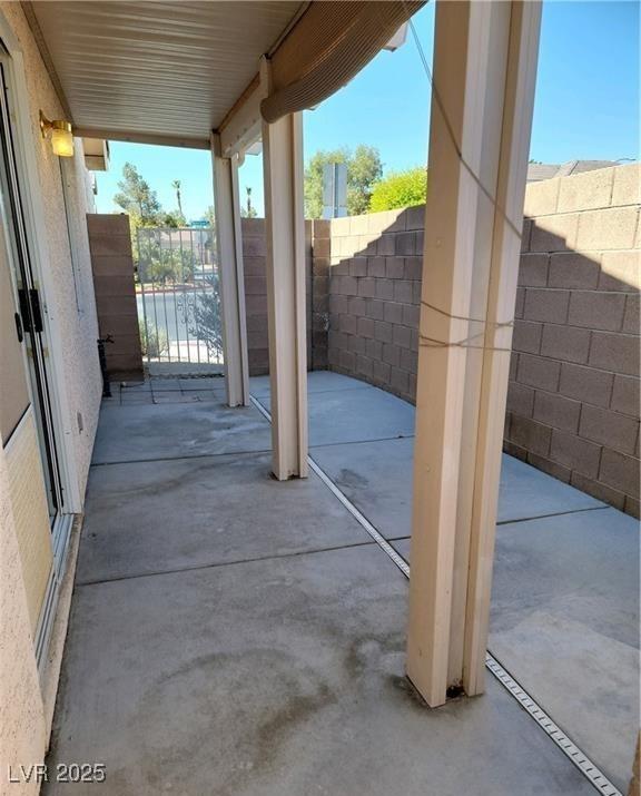 4718 Victoria Garden Ave, North Las Vegas, NV 89031 - view of patio